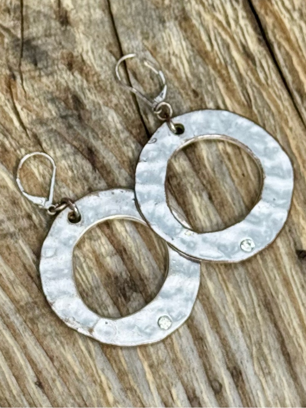 Silver Hammered Open Circle Dangle Hoop Earrings Rhinestone⁠ Leverback Boho